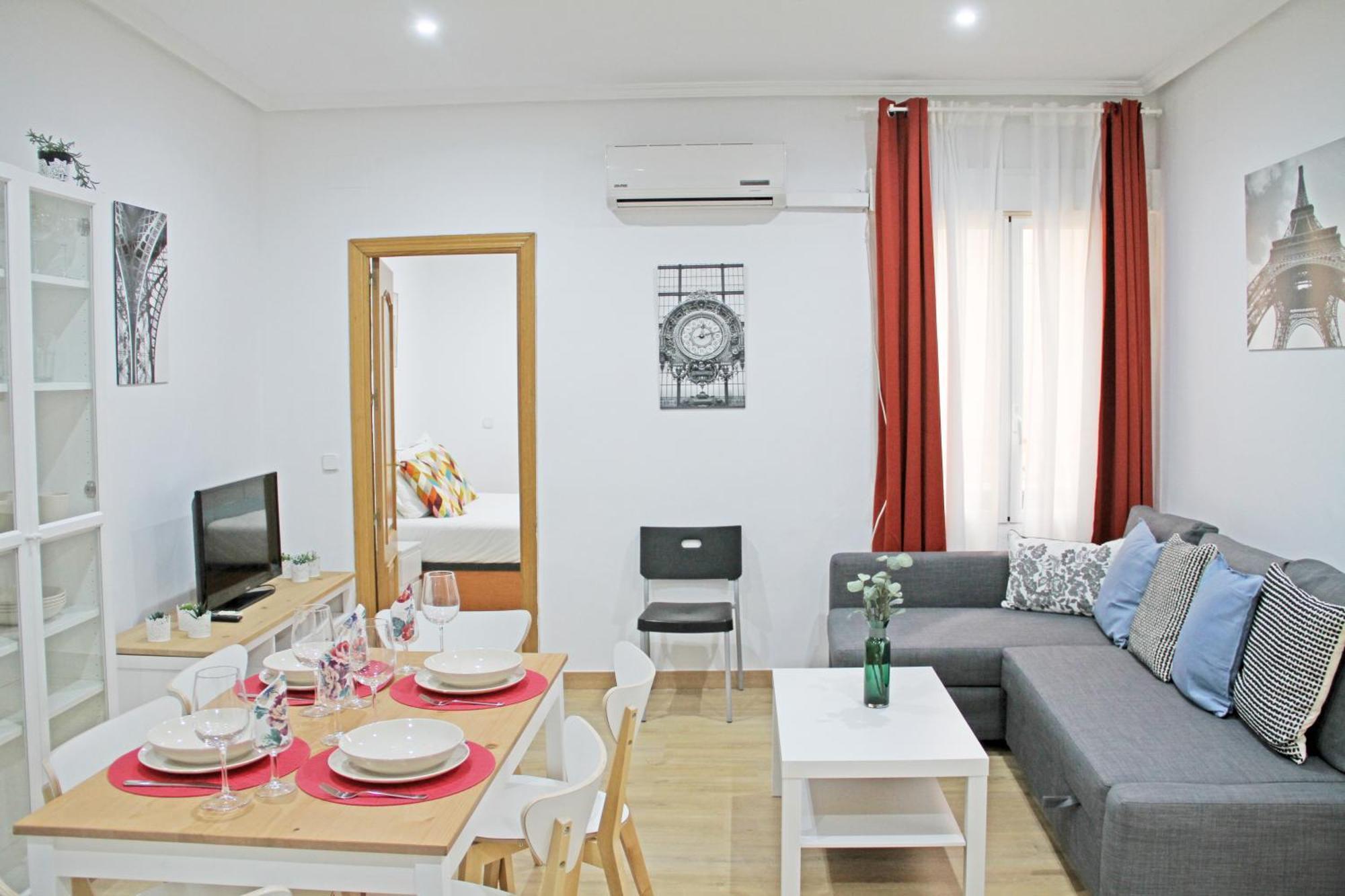 Lujosos Apartamentos En El Centro De Madrid Luaran gambar
