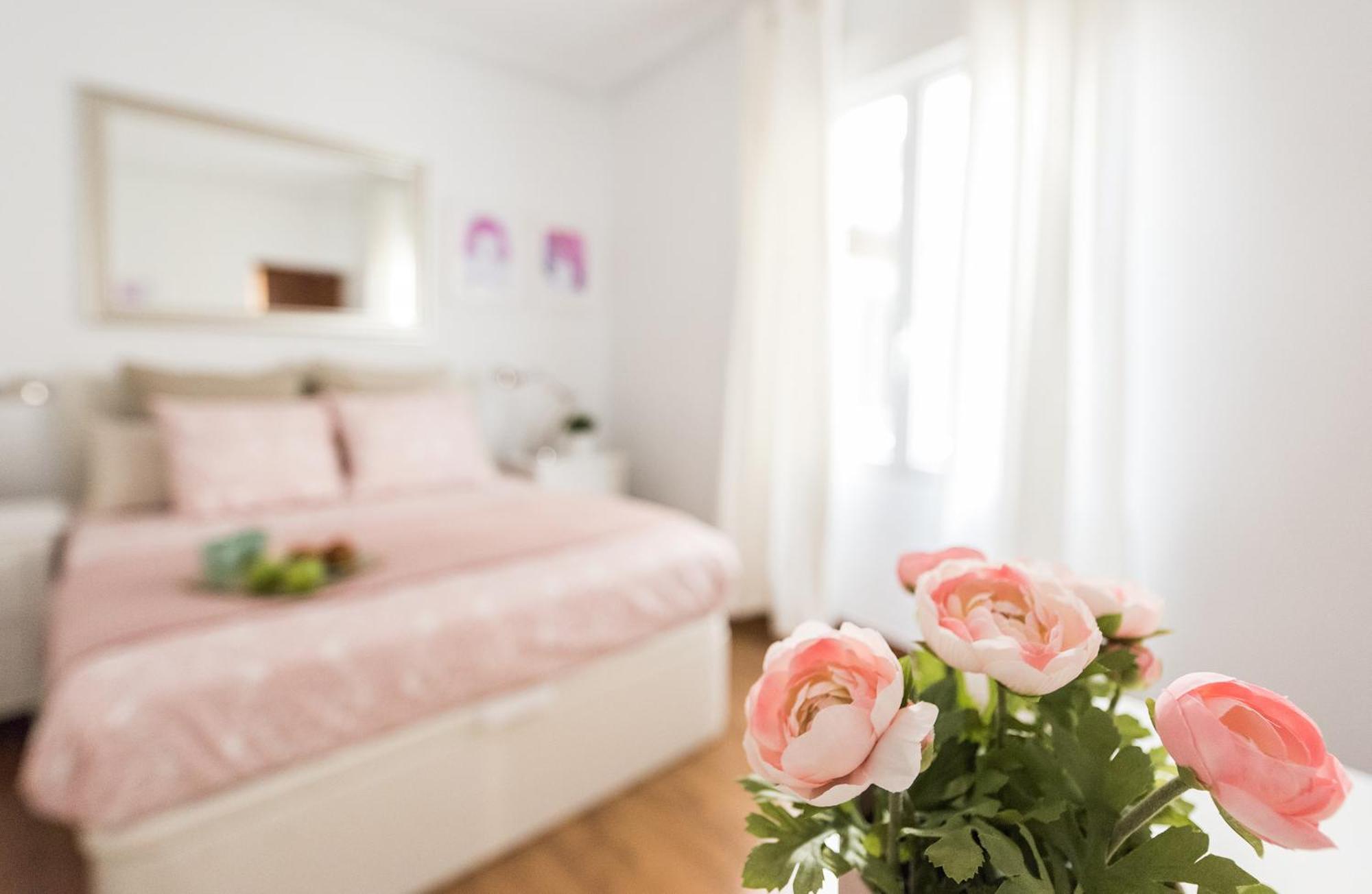 Lujosos Apartamentos En El Centro De Madrid Luaran gambar