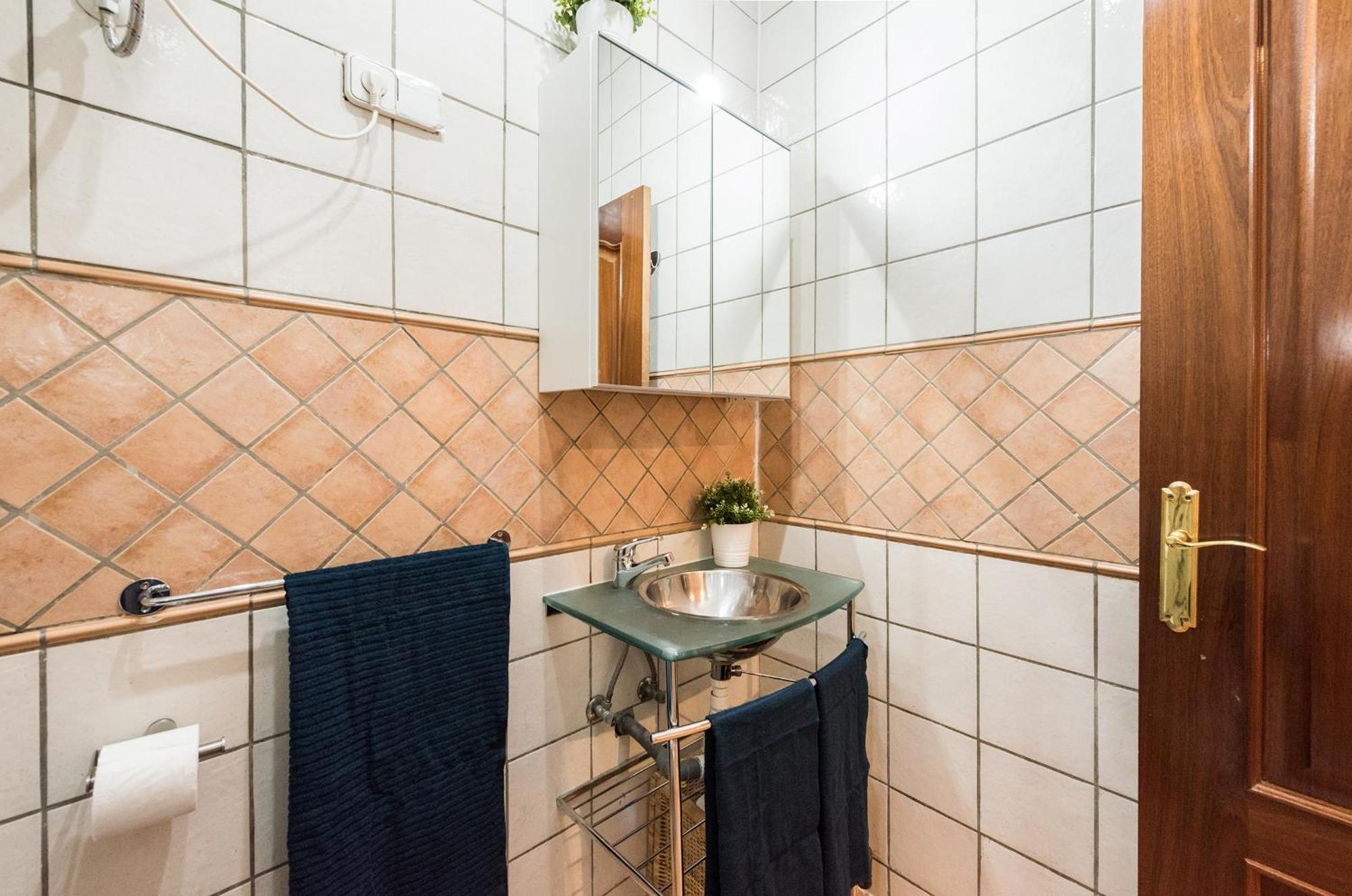 Lujosos Apartamentos En El Centro De Madrid Luaran gambar