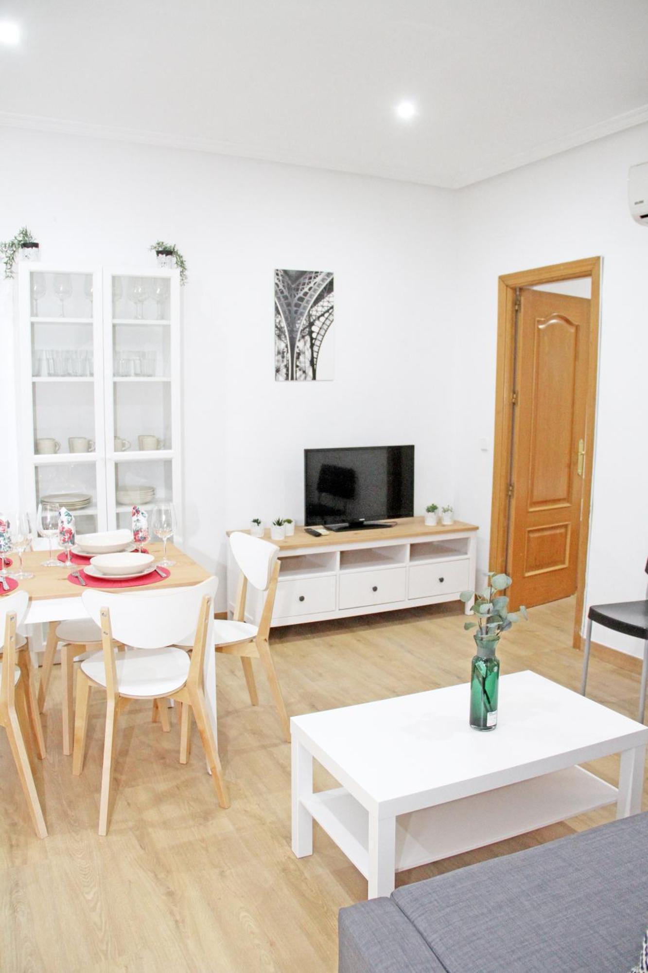Lujosos Apartamentos En El Centro De Madrid Luaran gambar