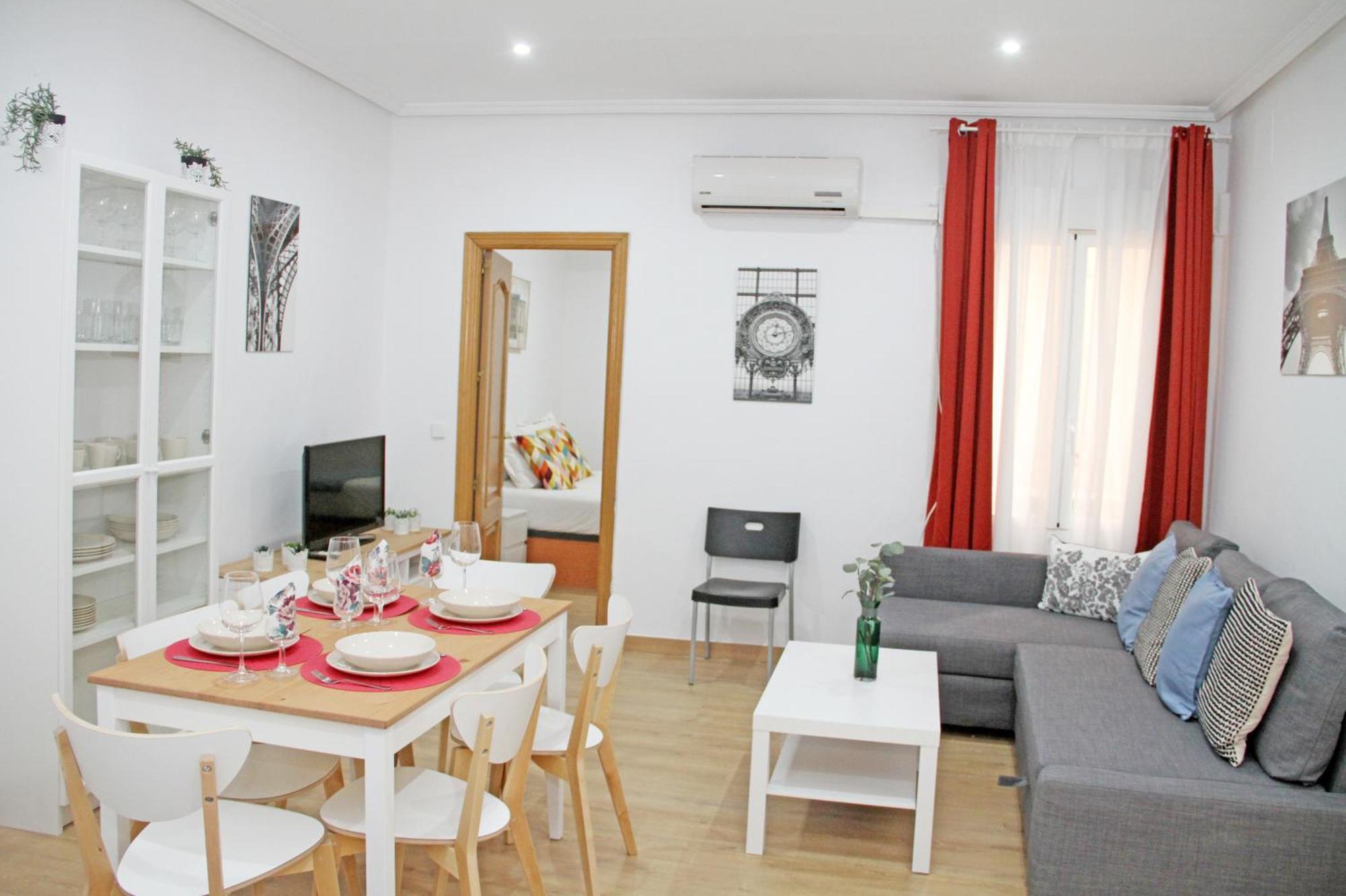 Lujosos Apartamentos En El Centro De Madrid Luaran gambar